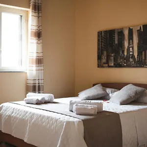 https://casa-alero.sicilyhotelsitaly.net
