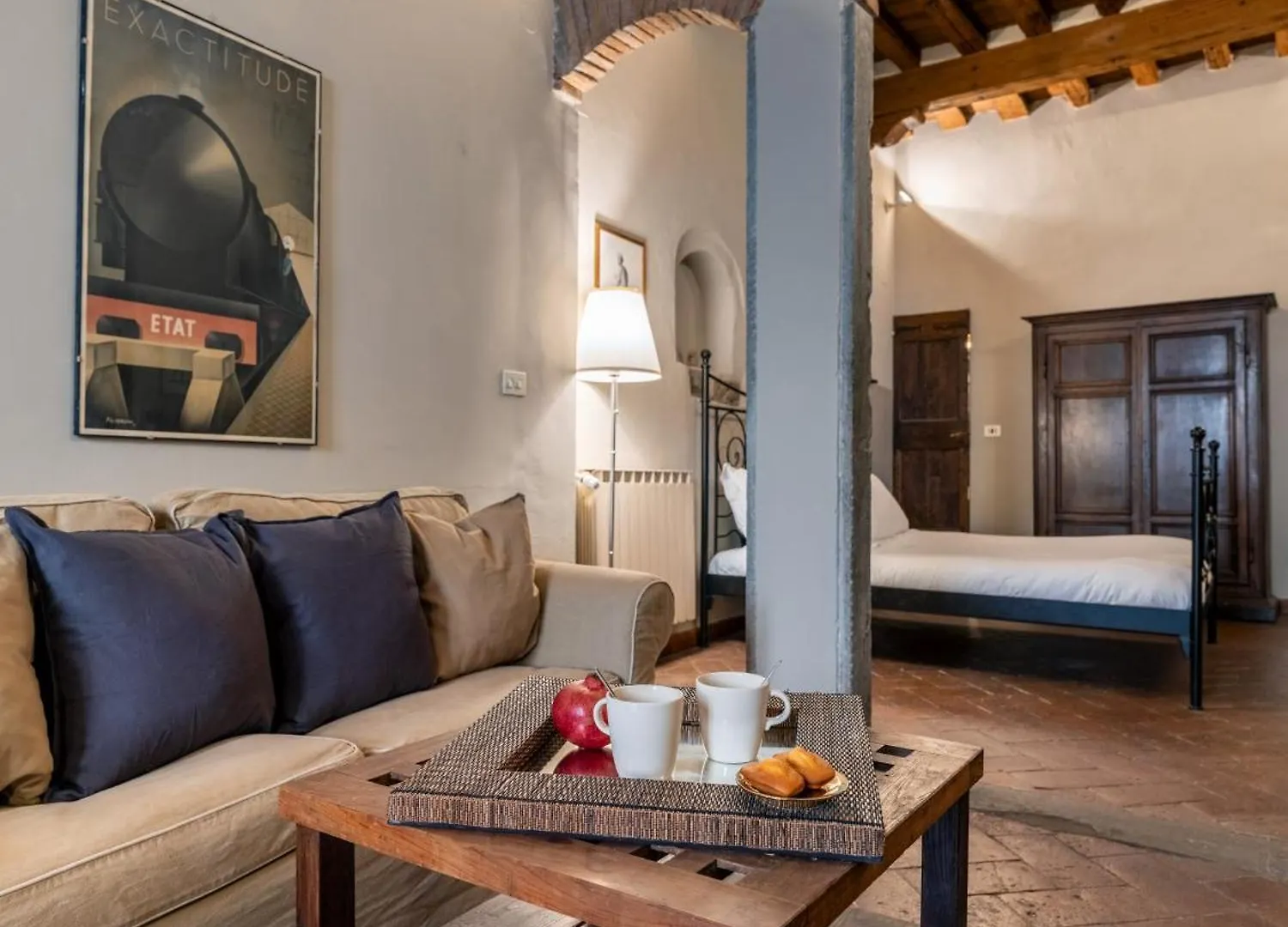 Santa Croce Junior Suite - Dolcevita Holiday Florence