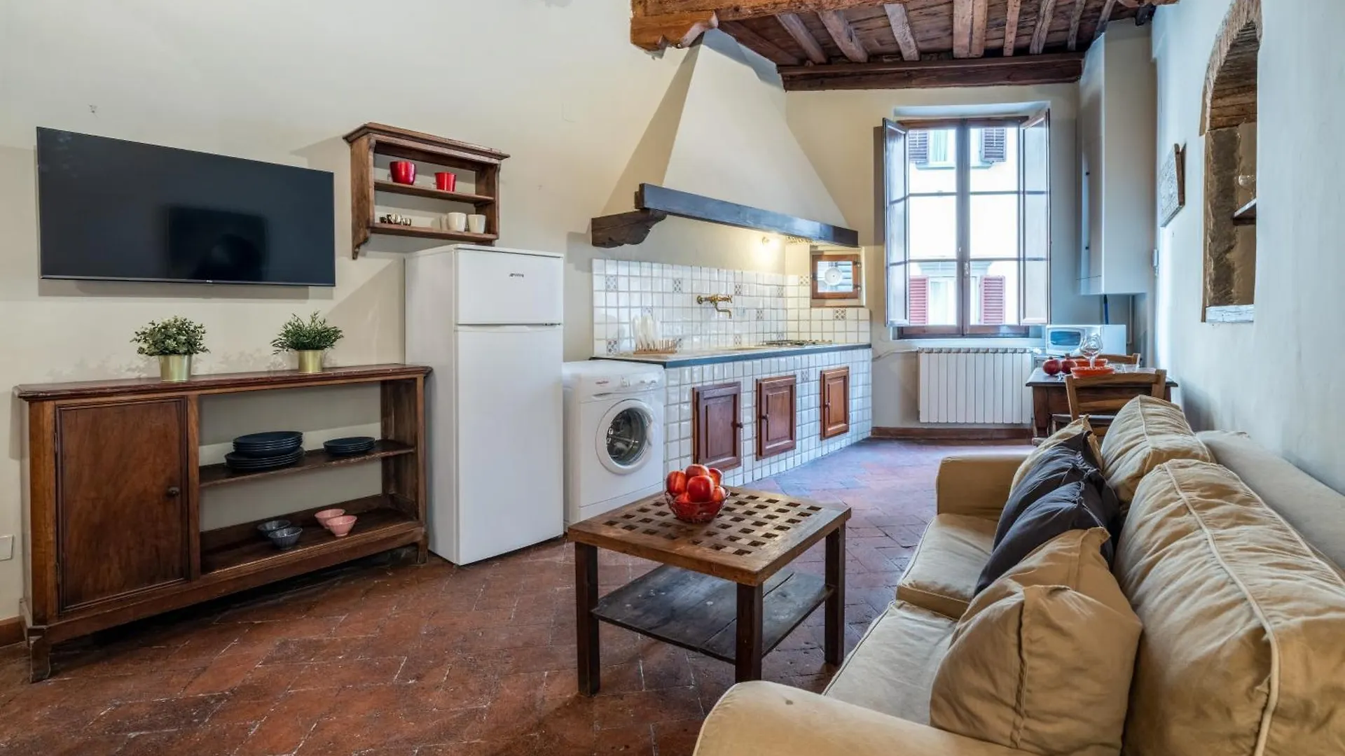 Apartment Santa Croce Junior Suite - Dolcevita Holiday Florence Italy